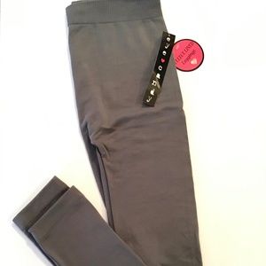 NWT Eye Candy Fleece Lined Grey Leggings Sz L/XL